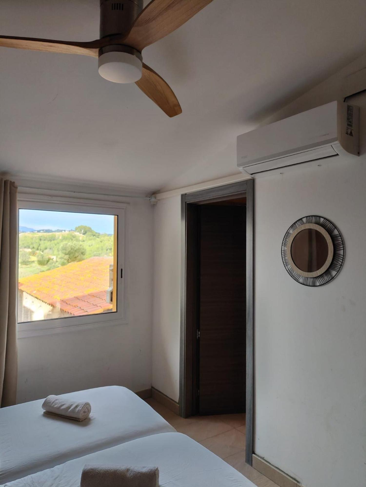 L'Olivera Casa Rural Castellbisbal Extérieur photo